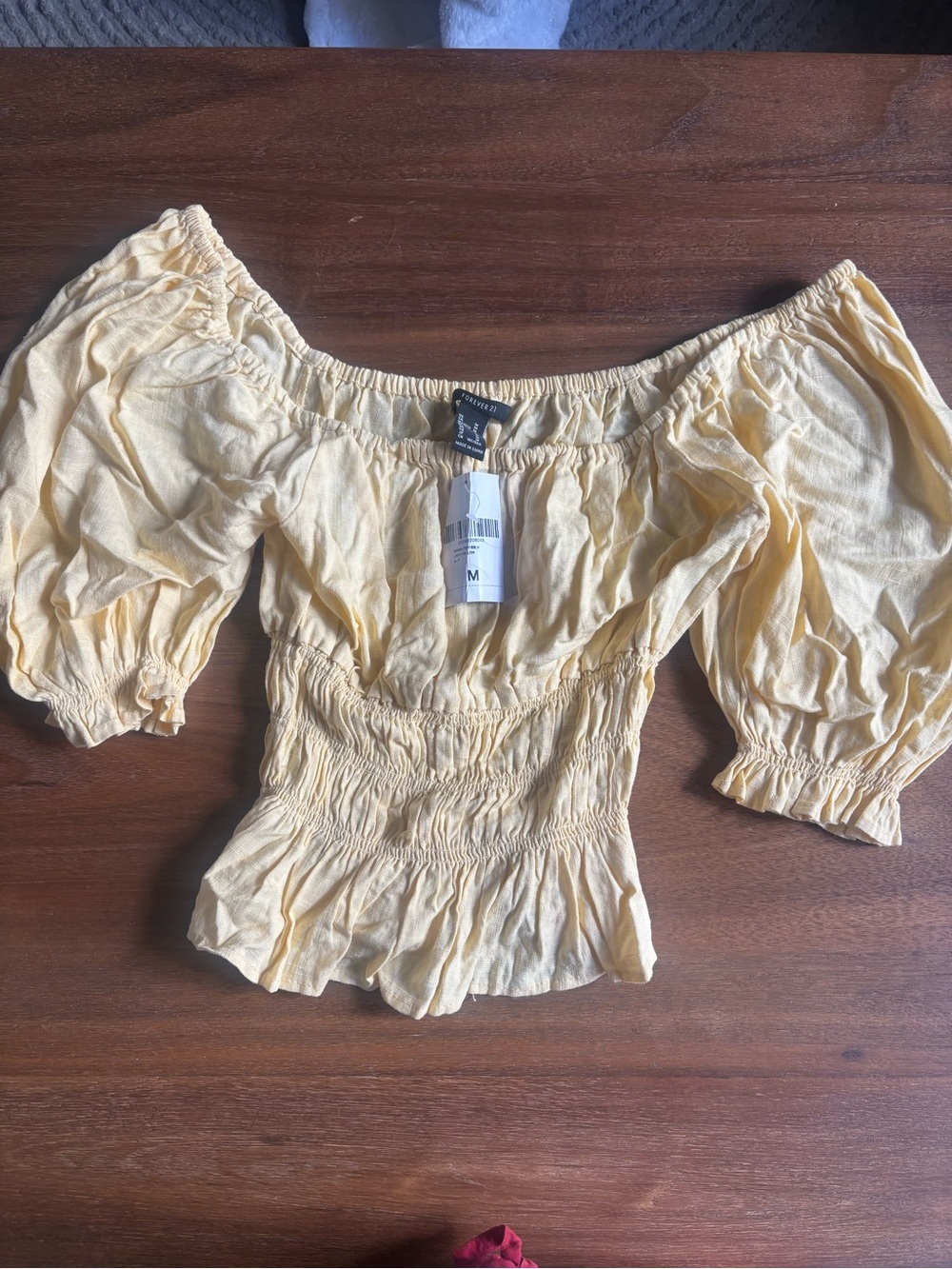 Women’s Yellow Off-Shoulder Smocked Peasant Top - M - NWT
